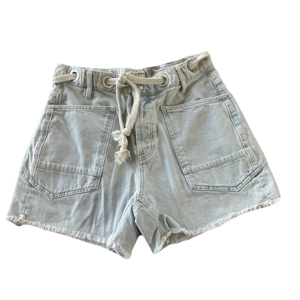 Women's Free People Moxie Slung Barrel Light Blue Denim Shorts Summer Size 29